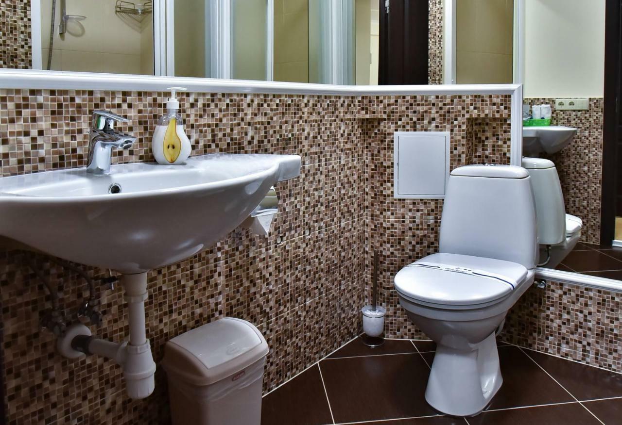 Aparthotel On Klinichna St. Kiev Buitenkant foto